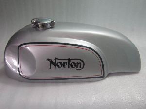 Norton Manx Silver Painted Gas Fuel Petrol Tank (Reproduction) with Monza