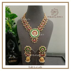 Kundan Meenakari Necklace Set