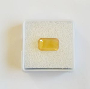 Natural &amp;amp; Precious Yellow Sapphire Gemstone