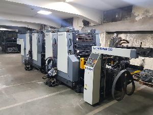 KOMORI L426 printing Machine