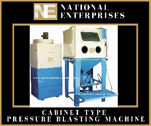 Cabinet Pressure Type Sand Blasting Machine
