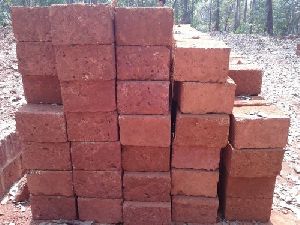 Laterite bricks and claddings