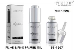 Hilary Rhoda Primer Oil