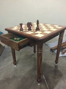 Wodden Chess Table