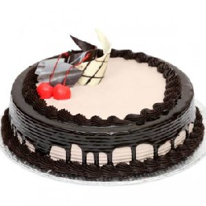 Creamy Chocolate  cake