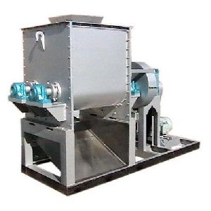 Detergent Cake Mixer Machine