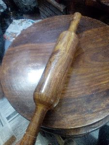 wooden chapati maker