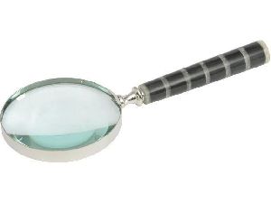 Silver Magnifying Glass with Stand Light at Rs 1100 in New Delhi
