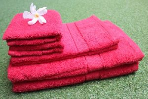 Pack of 6 Ruby Red Cotton Towels