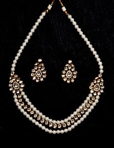 Designer Kundan Pearl Polki Necklace Set