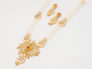 Traditional Rajwadi Style Beaded Necklace Set