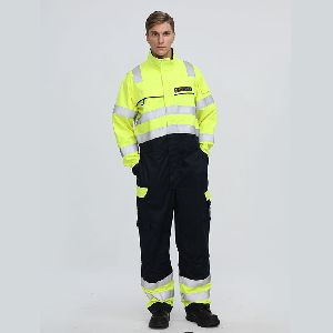 High visibility high temperature fire resistant protective clothing supplier