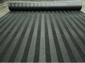 Striped Rubber Mat Roll