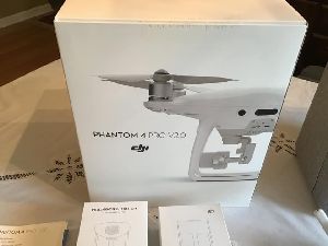 DJI Phantom 4 PRO Professional Drone Camera