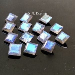 Labradorite Faceted Square Gemstone