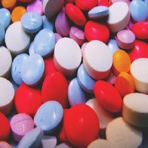 Aceclofenac+ Paracetamol Tablets