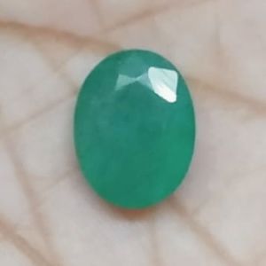 S9056-04-01 - Emerald 4.15carats Marakatam Panna Maragadha Pacchai Marakatha