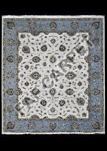 Hand knotted Traditional Rugs
