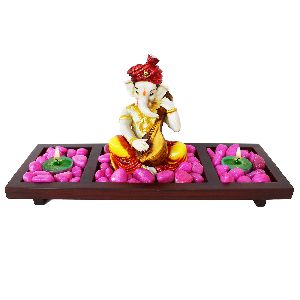 Sittar Playing Ganesha Decor On Wooden Tray