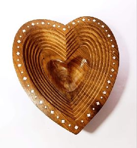 Wooden Heart Shape Folding Basket