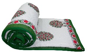 Lightweight Machine Quilted Reversible  Floral Print Motifs Comforter/Quilt/Rajai/AC Blanket