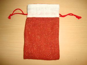 DYED JUTE POUCH BAG WITH DYED DRAWSTRING