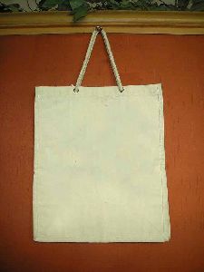NATURAL COTTON BAG WITH ROPE HANDLE   .