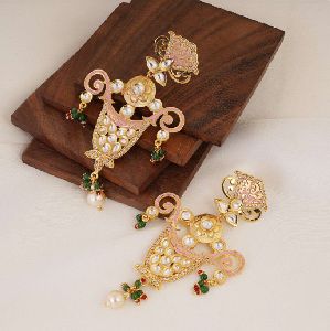 TKKKY4 Lavanya Earrings