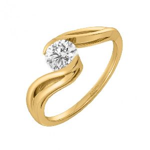 Swirly Solitaire Diamond Ring