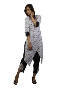 Ladies White Kurti