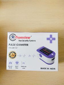 true view-model i31 fingertip pulse oximeter