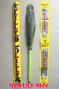 New Lilly Grass Broom