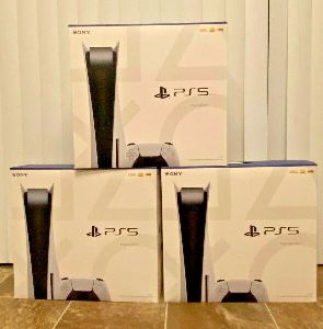 SONY PLAYSTATION 5 VIDEO GAME WITH 2 CONTROLLERS::+84773118646