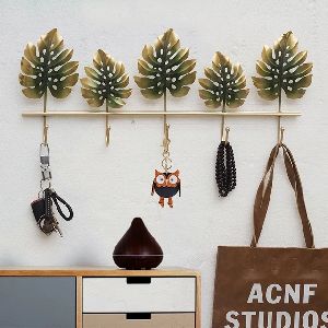 Iron Palm Leaf Hook Wall Decor