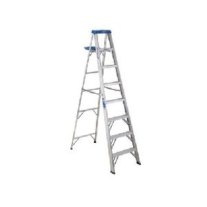 Arch Step Ladder