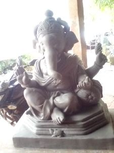 Single Peshwa Ganesha Statue