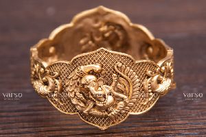 Gold Antique Bangle