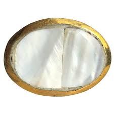 MOTHER OF PEARL AND METAL BRASS DOOR KNOB/DRAWER KNOB MADE BY GIFT MART