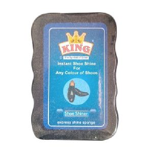 King Black Plastic Shoe Shiner