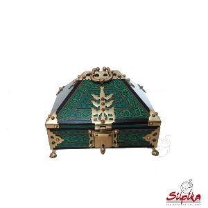 Nettur Petti Jewelry Box