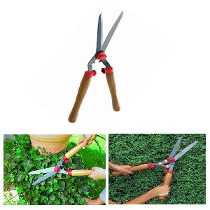 Wooden Handle Hedge Cutter