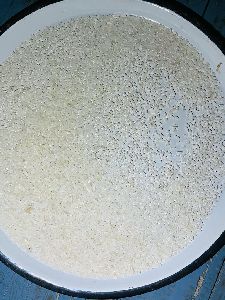 kolam raw rice