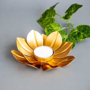 pack of 2 traditional golden lotus candle holder