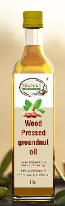 wood pressed groundnut oil