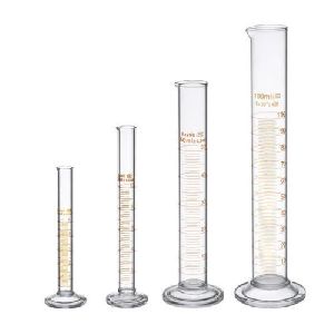 Borosil Measuring Cylinder