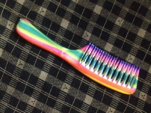 HANDLE COMB DETANGLER