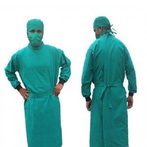 green Surgical gaown for hospital use