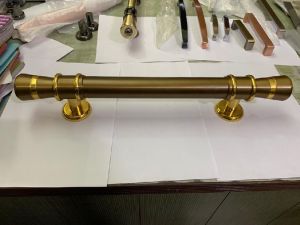 RH 510 Brass Door Handle