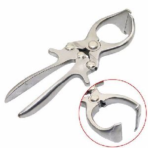 Veterinary S S Castration 9 Inches  Clamp Smalls  Animals