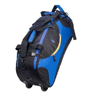 Rectangular Trolley Bags, for Travelling, Pattern : Plain at Best Price in  Bangalore
